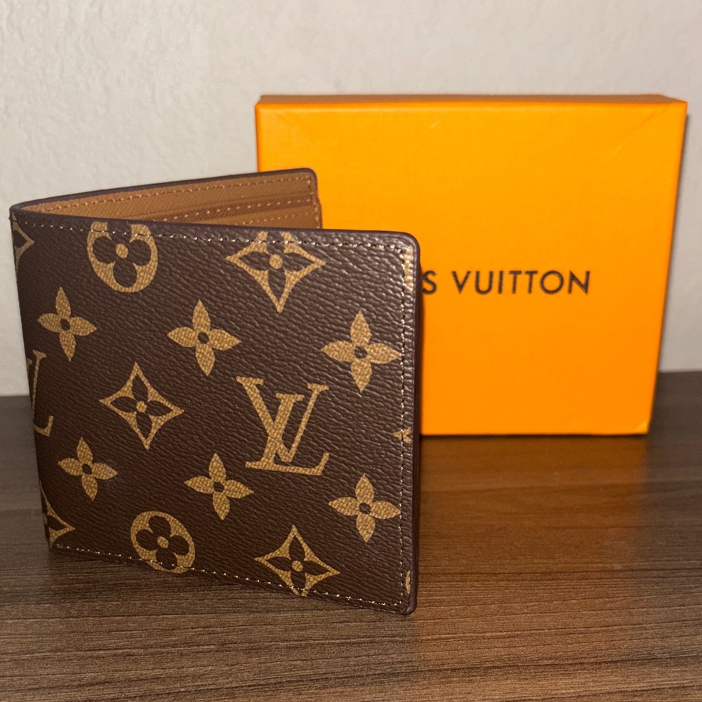 Louis Vuitton Classic Monogram Card Holder